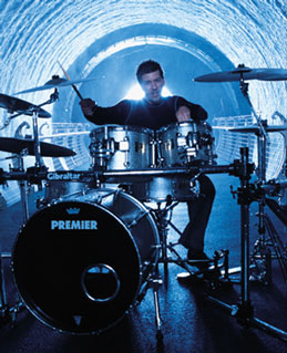 Scott Phillips of Creed : Modern Drummer