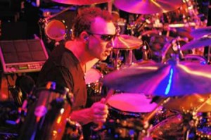 Stephen Perkins of Jane's Addiction : Modern Drummer