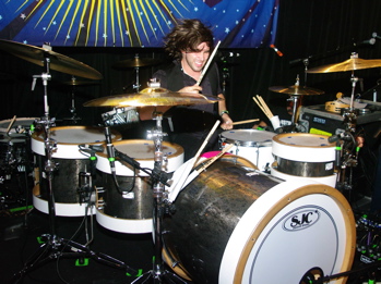 Jake Bundrick of Mayday Parade : Modern Drummer