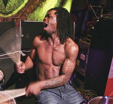 Thomas Pridgen : Modern Drummer