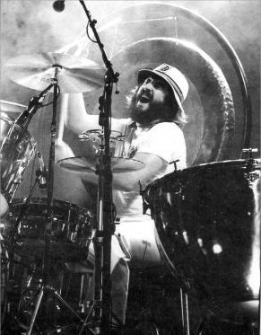 John Bonham of Led Zeppelin : Modern Drummer