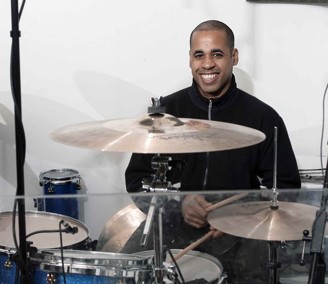 Sterling Campbell : Modern Drummer Magazine