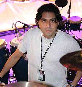 Ramon Yslas  : Modern Drummer