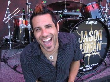 Rich Redmond with Jason Aldean Modern Drummer Drummer Blog