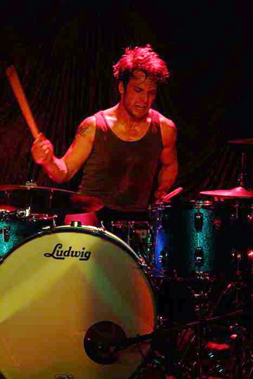 Ryan Luciani of Empires : Modern Drummer