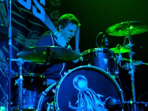 Matt Ochoa of the Dirty Heads : Modern Drummer