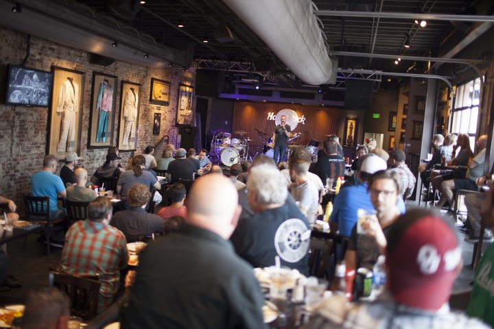 Hard Rock Cafe Pearl Drums