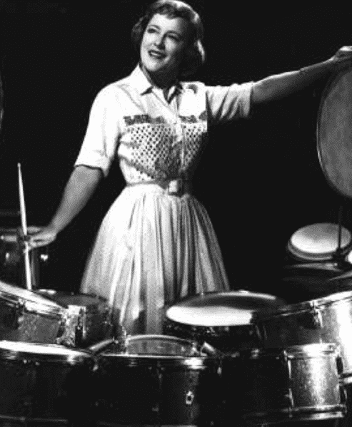 Pioneering Drummer Viola Smith Passes