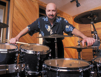 Steve Smith's Best Tips For Drum Soloing - Drumeo Beat